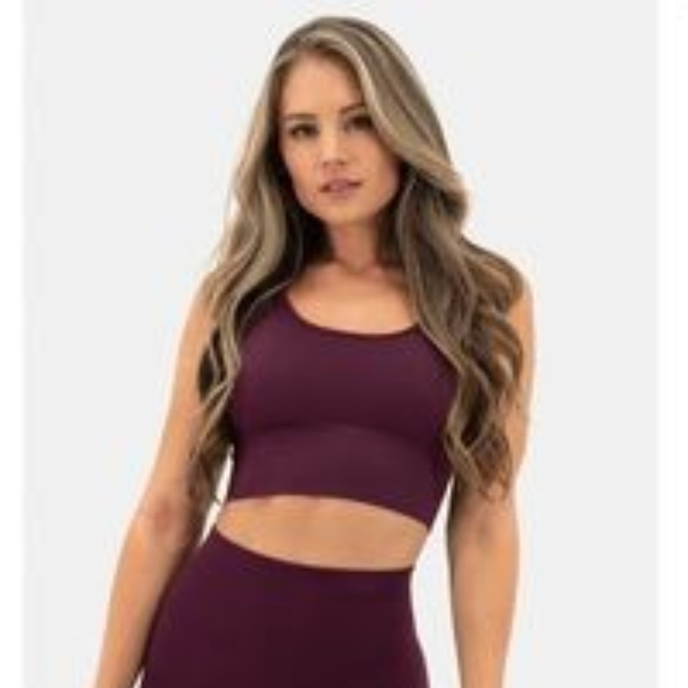 Balance Athletica - The Energy Top (Amethyst)